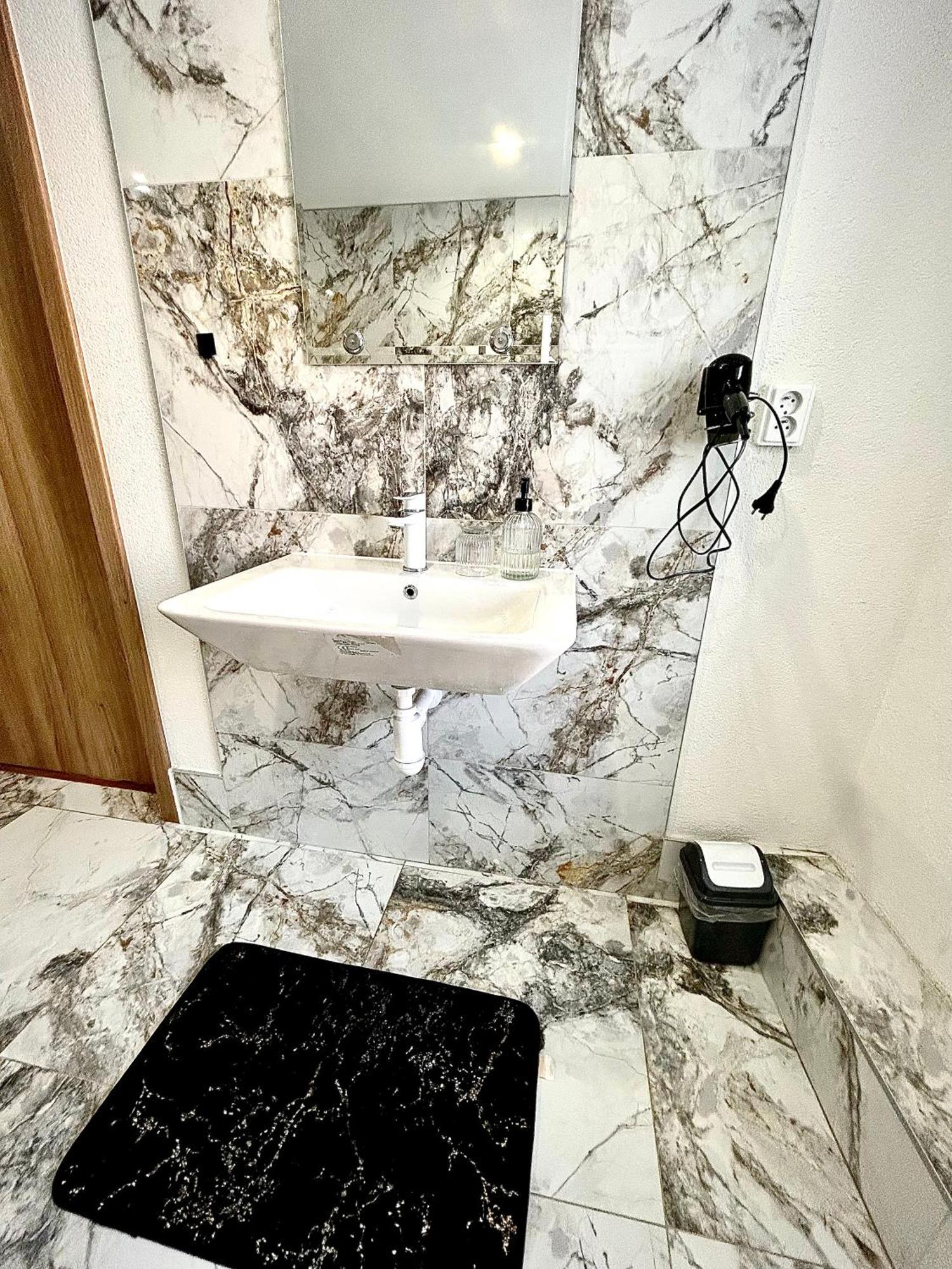 Apartman Velicka Vinaren Poprad Exterior foto